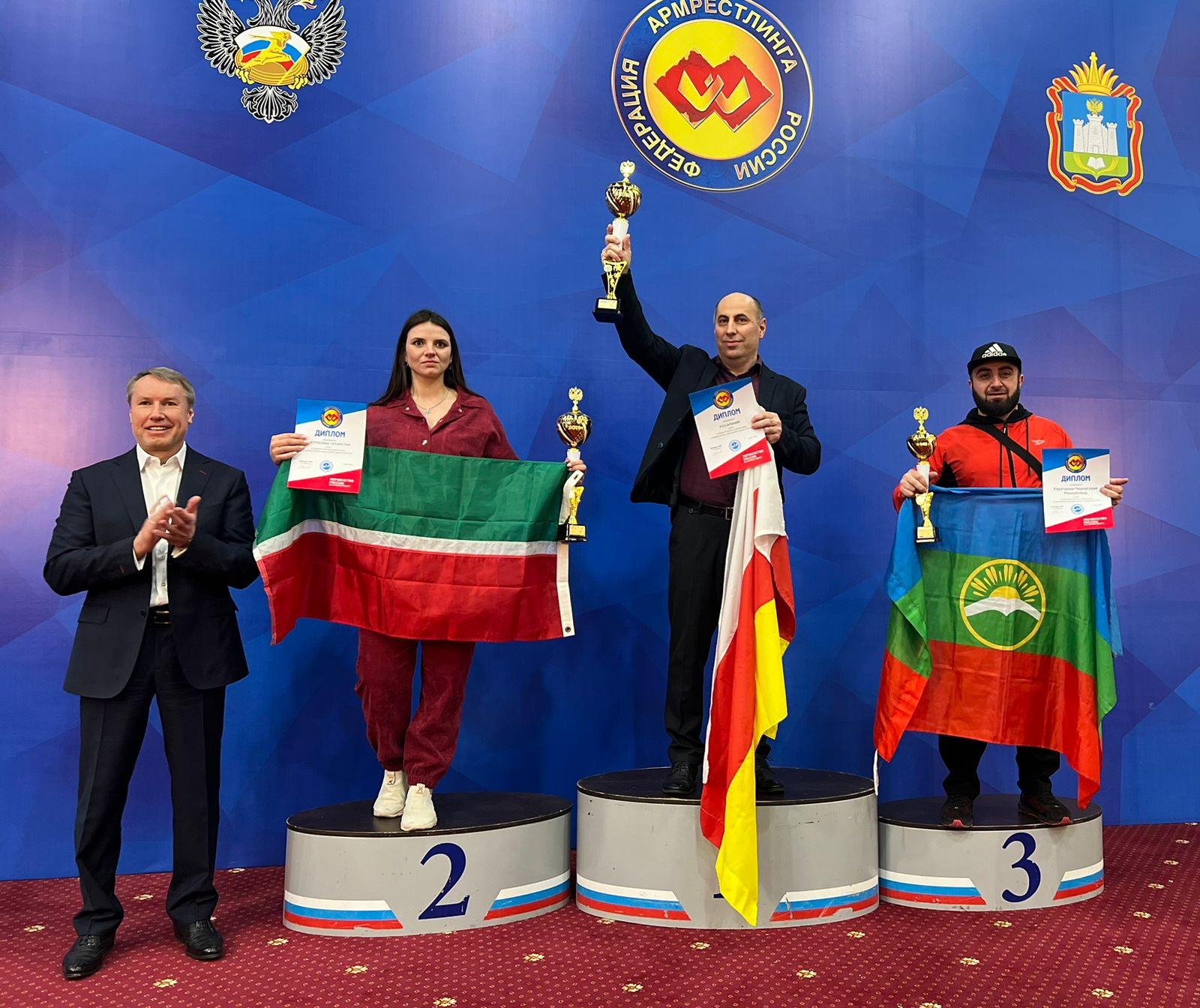 Чемпионат и первенство России по армрестлингу.