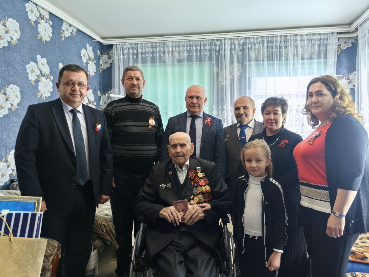 ПОКЛОН ВАМ НИЗКИЙ, ВЕТЕРАНЫ!.