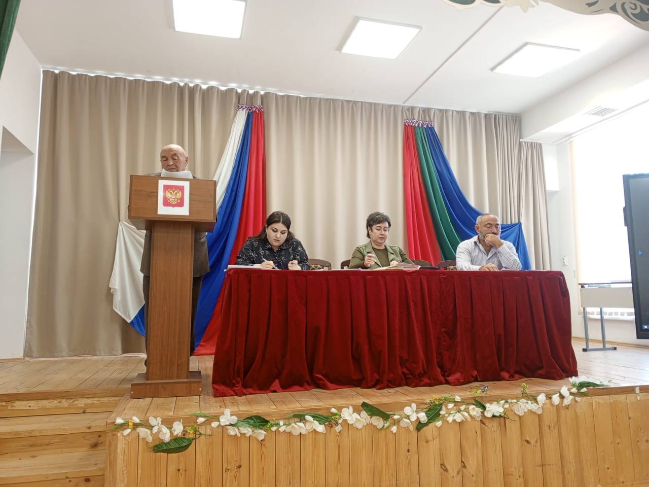Очередное заседание  Комиссии по делам несовершеннолетних и защите их прав  при  администрации Усть-Джегутинского муниципального  района.